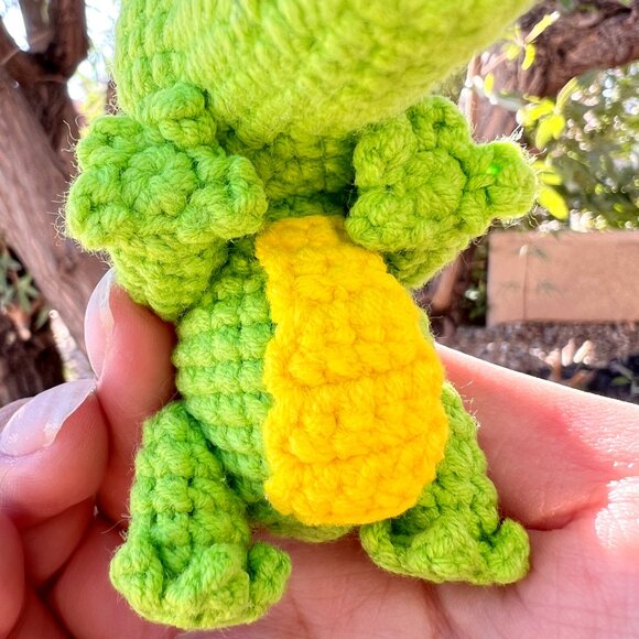 Handmade Amigurumi Crochet Green Crocodile Plushie Desktop Tabletop Home Decorat - Picture 6 of 8